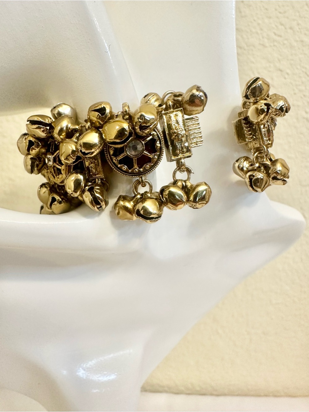 6-7.5” VTG India Gold & Garnet Red Charm Bell Bracelet (Gold Plating over Brass)